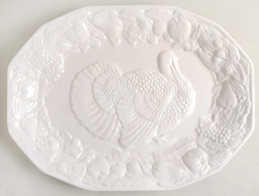 Blanc De Blanc 19" Oval Turkey Serving Platter by Tabletops Unlimited-1