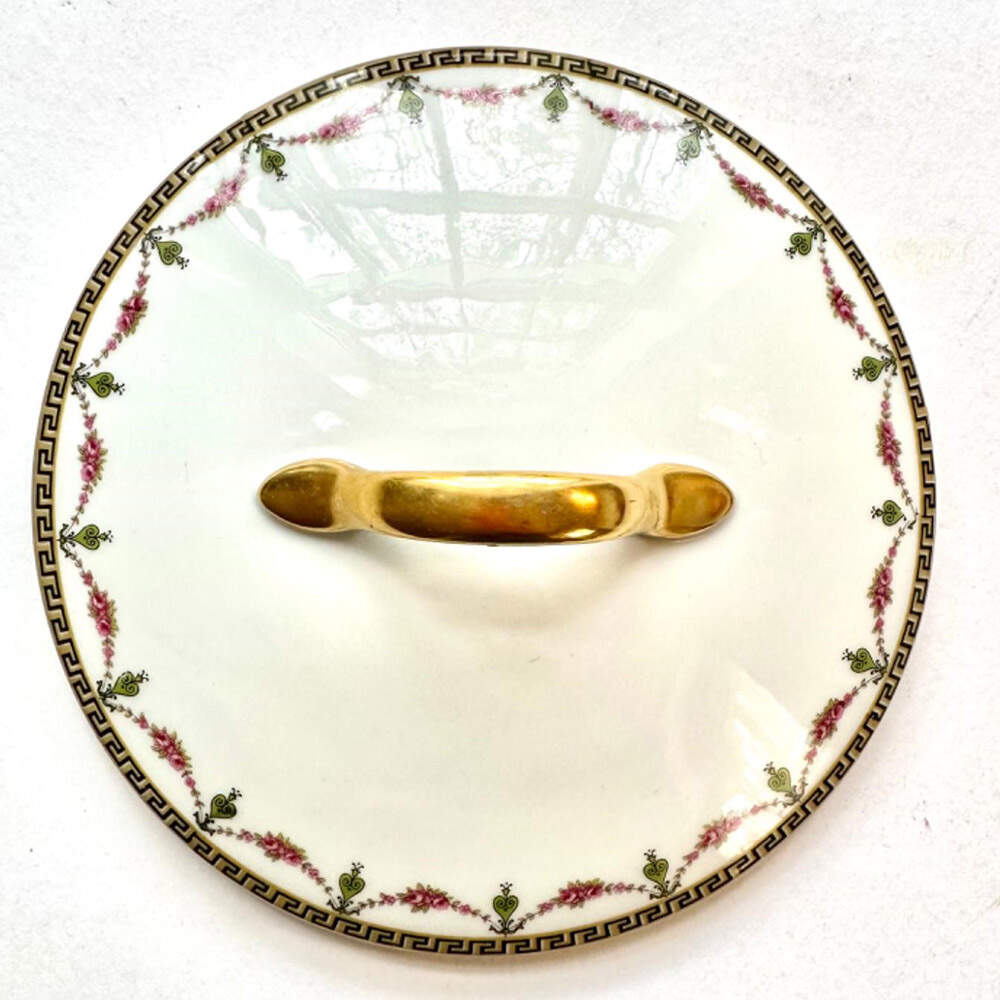TRV393 Lid for Round Vegetable by Tressemanes & Vogt-1