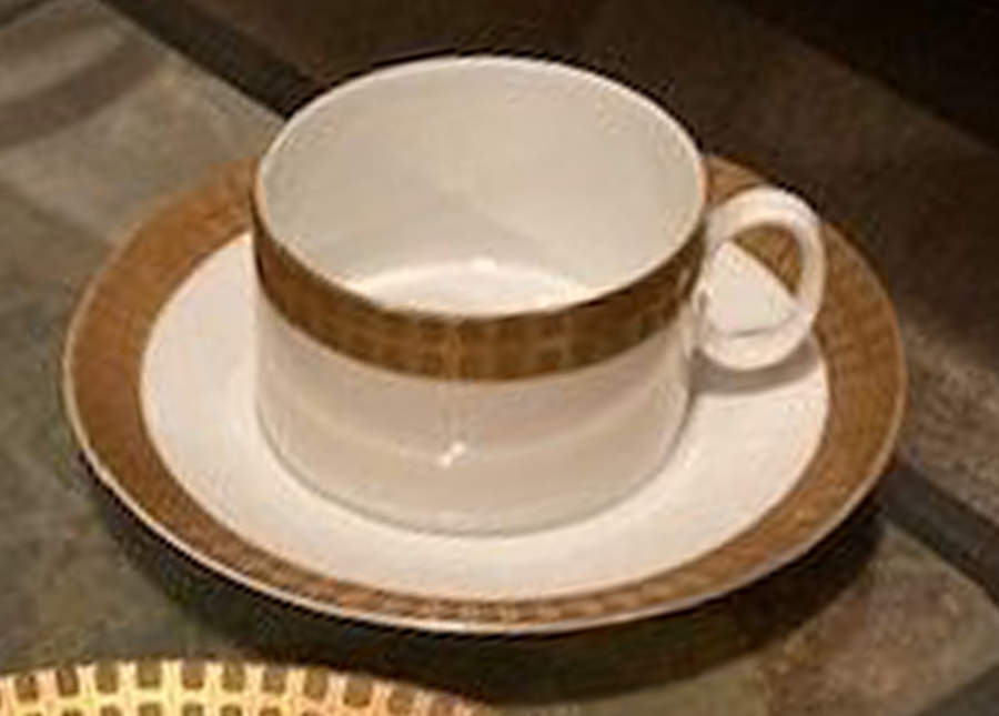 THO304 Flat Cup & Saucer Set by Thomas-1