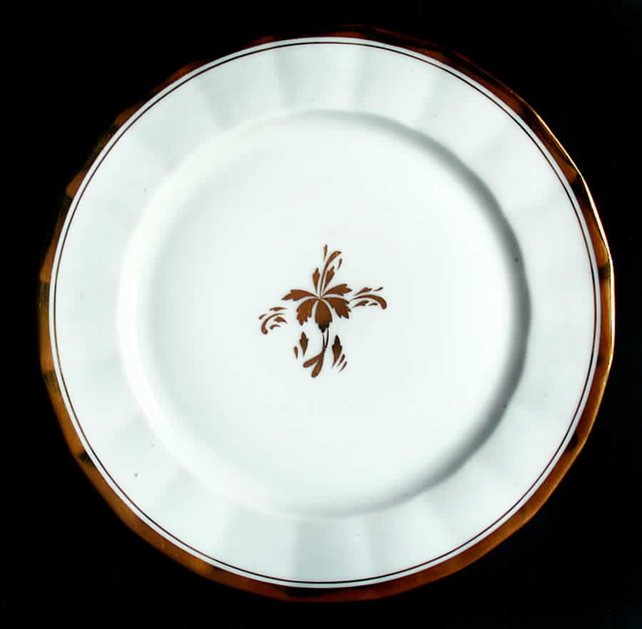 Tea Leaf Dinner Plate by Tressemanes & Vogt-1
