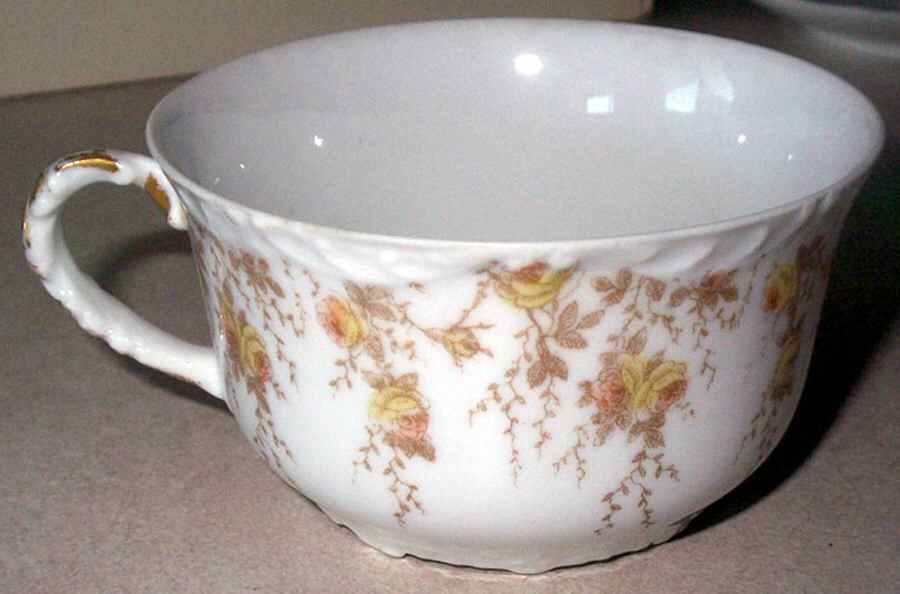 Trv413 Flat Cup by Tressemanes & Vogt-1
