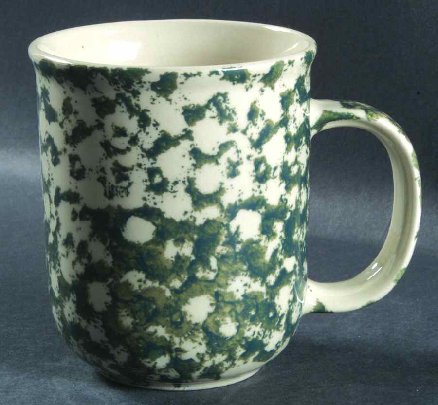 Hearts Green Mug by Tienshan-1
