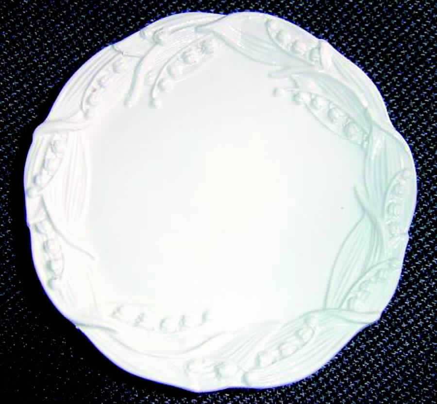 Tic45 8" Diameter Pedestal Cake Stand by Tiffany-1