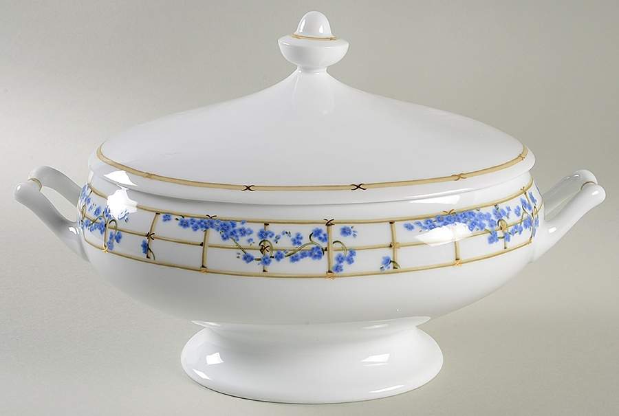 Trellis Oval Covered Vegetable by Tiffany-1