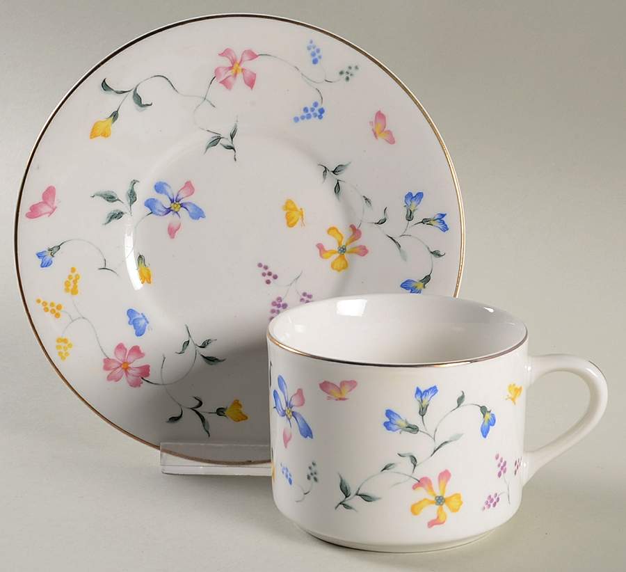 Phlox Flat Cup & Saucer Set by Totally Today-1