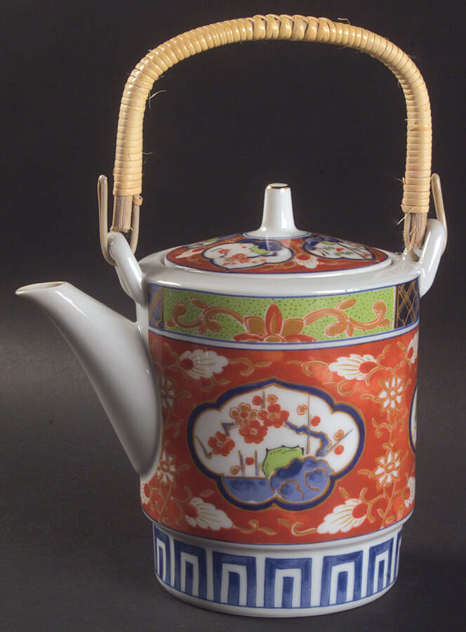 Imari Mini Teapot & Lid w/Top Handle by Takahashi-1