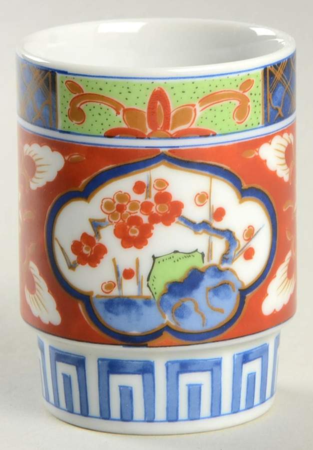 Imari Sake Cup by Takahashi-1