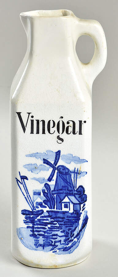 CZE357 Vinegar No Stopper by Czechia-Czechoslovakia-1