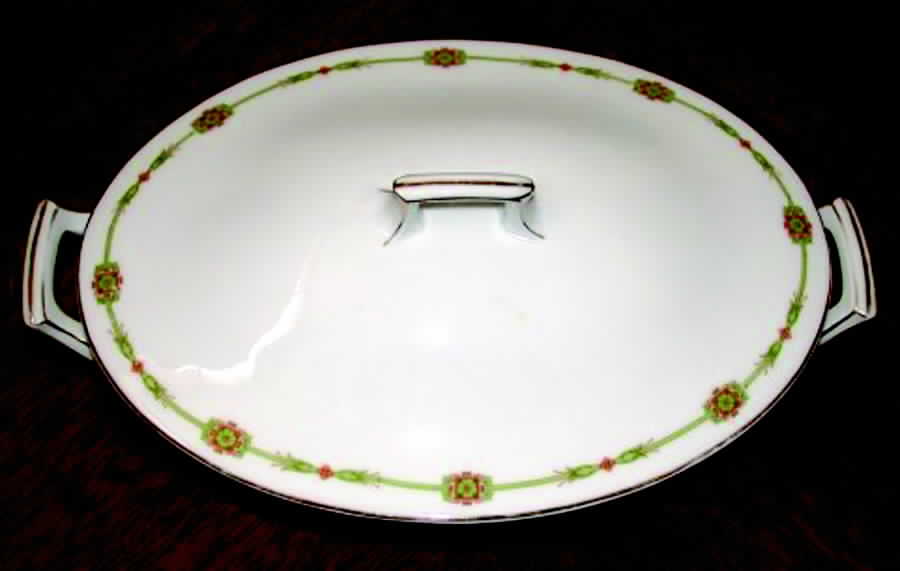 TIR368 Oval Covered Vegetable by Tirschenreuth-1