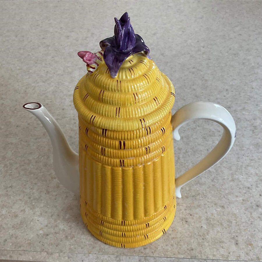 Renee Coffee Pot & Lid by Thaxton (Italy)-1
