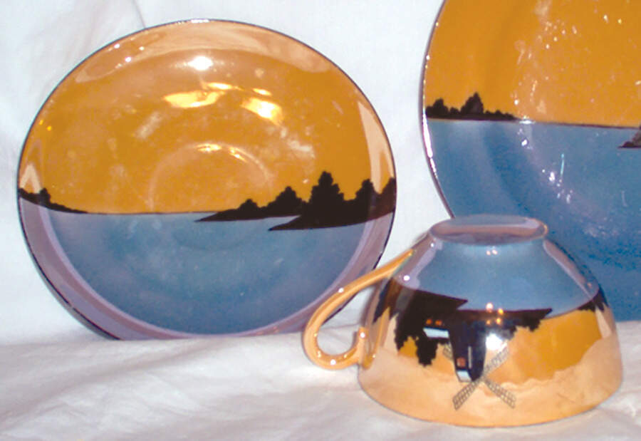 Tsl6 Flat Cup & Saucer Set by Tashiro Shoten Ltd-1