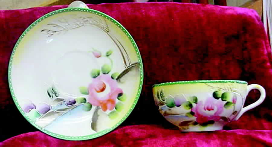 TKI11 Flat Cup & Saucer Set by Takito-1