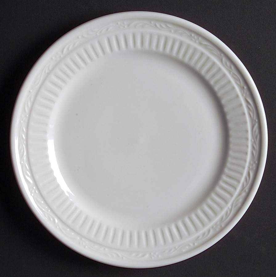 Mezzo Notte Salad Plate by Totally Today-1