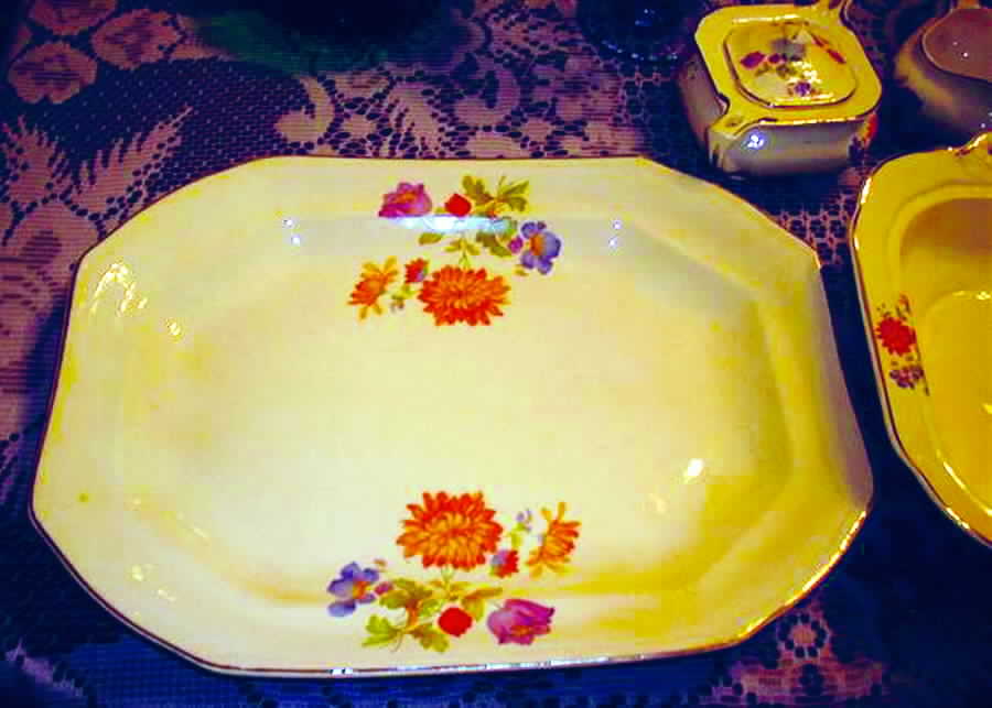 TST645 13" Oval Serving Platter by Taylor, Smith & Taylor (Ts&T)-1