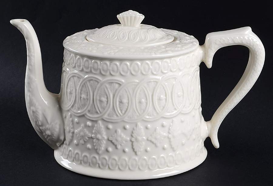 Creamware Teapot & Lid by Two's Company-1