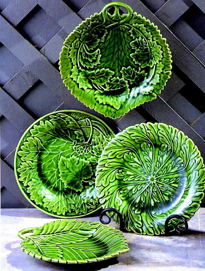 Green Majolica Salad/Dessert Plate by Two's Company-1