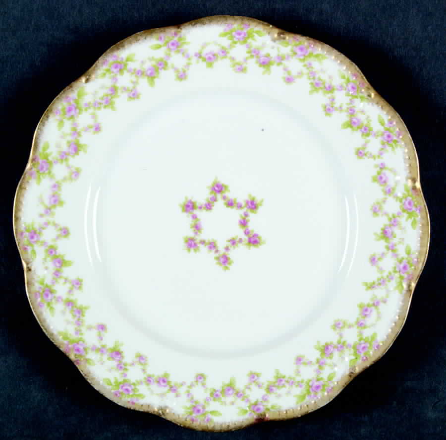 TRV440 Luncheon Plate by Tressemanes & Vogt-1