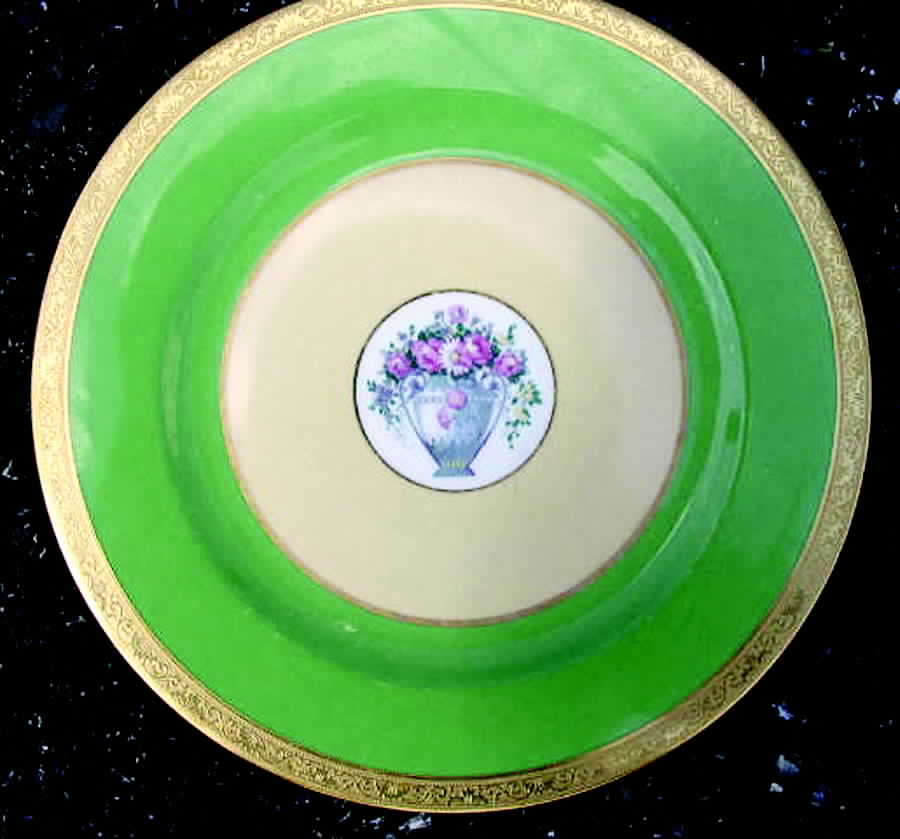 TRV441 Dinner Plate by Tressemanes & Vogt-1