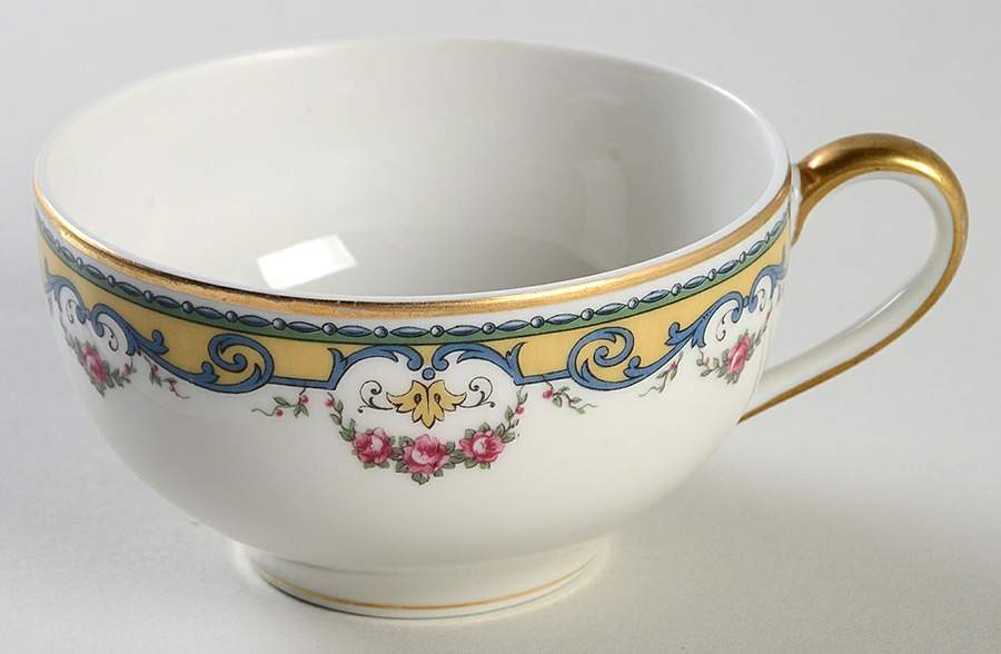 TRV448 Flat Cup by Tressemanes & Vogt-1