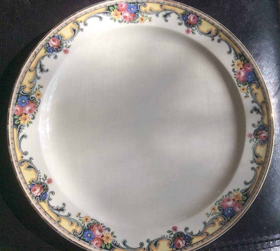 TST658 Dinner Plate by Taylor, Smith & Taylor (Ts&T)-1