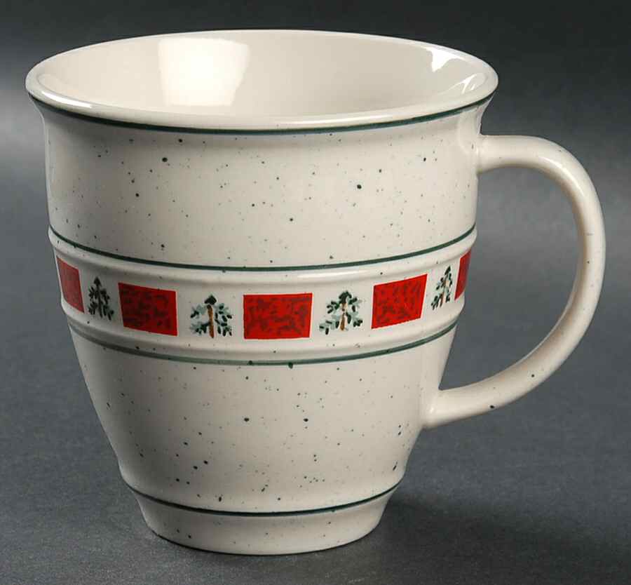 Christmas Mug by Tienshan-1