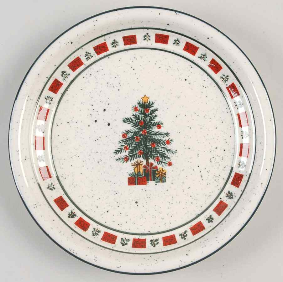 Christmas Salad Plate by Tienshan-1