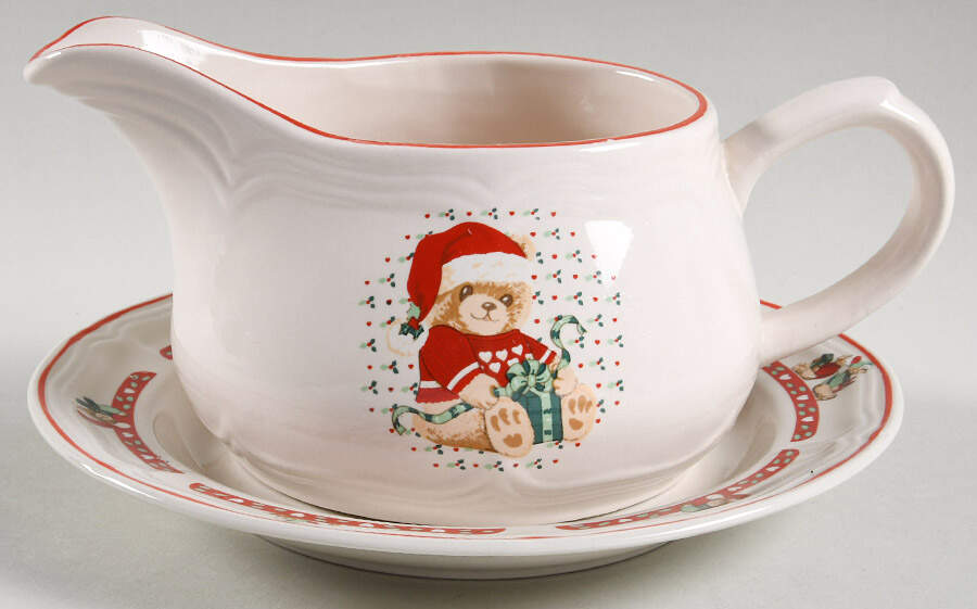TIE46 Gravy Boat & Underplate by Tienshan-1