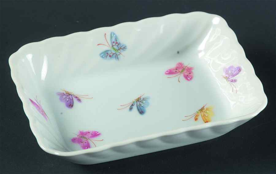 Jolie Soap Dish by Takahashi-1
