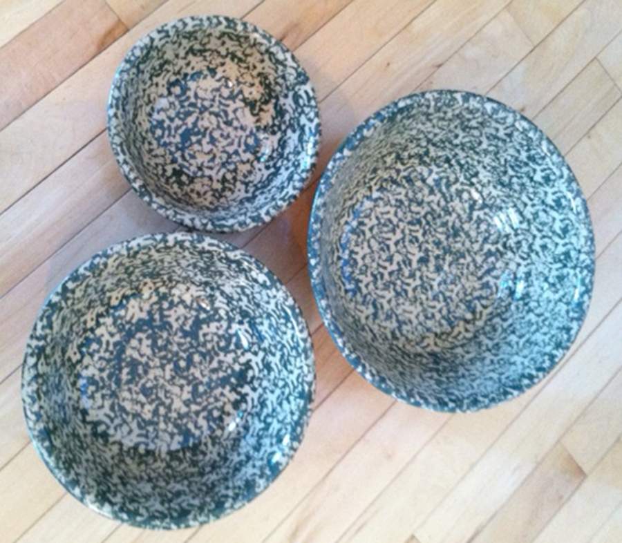 Sponge Green 12" Mixing Bowl by Three Rivers-1