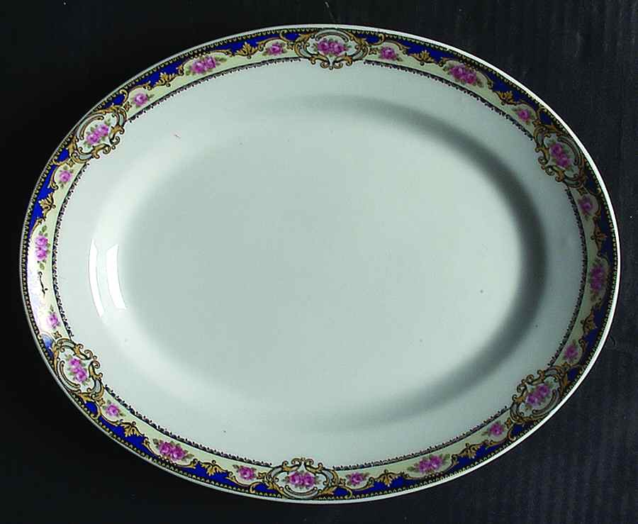 TRV469 10" Oval Serving Platter by Tressemanes & Vogt-1