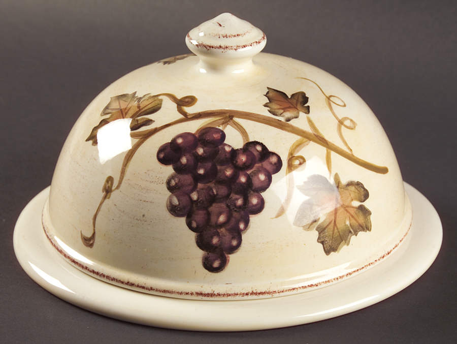 Villa Grande Round Covered Butter by Tabletops Unlimited-1