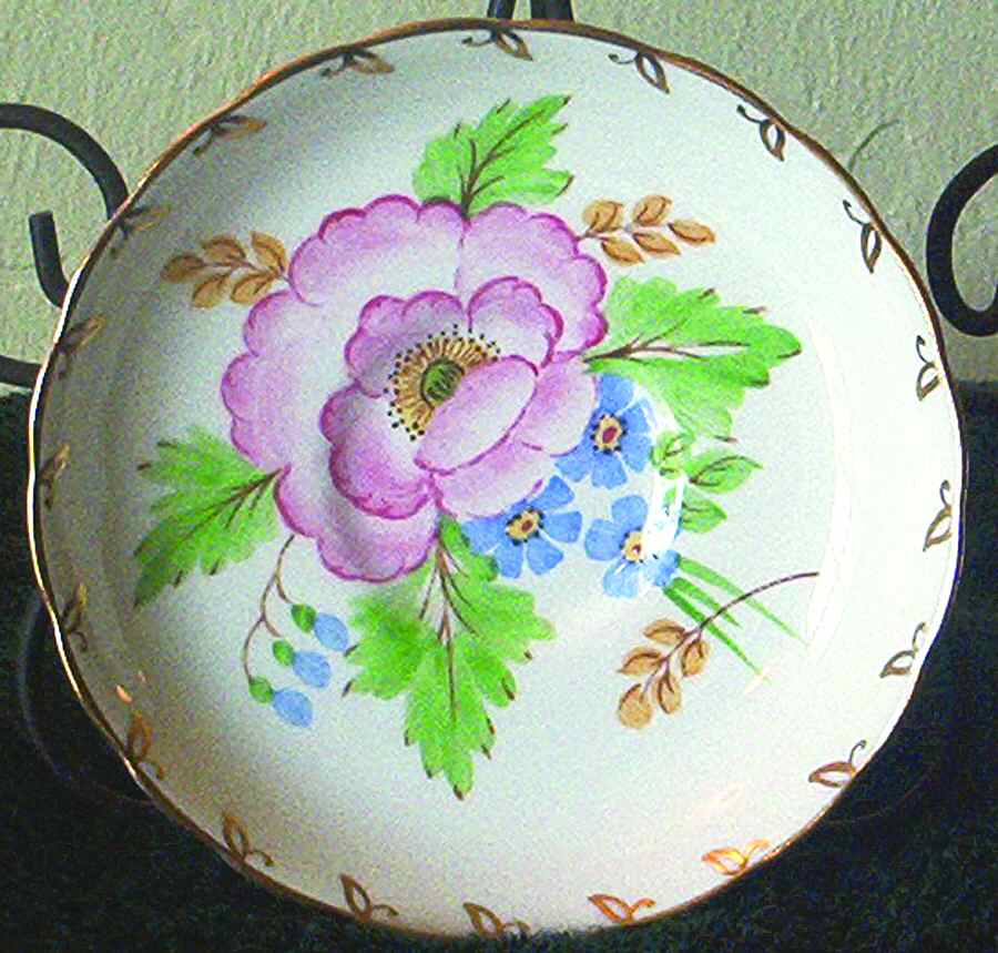 C4202 Saucer by Tuscan - Royal Tuscan-1