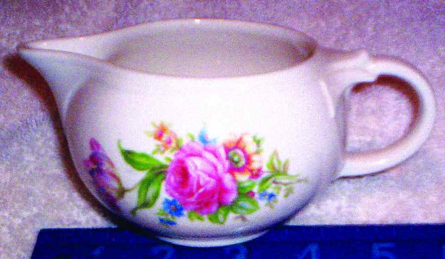 1823 1-2 Creamer by Taylor, Smith & Taylor (Ts&T)-1