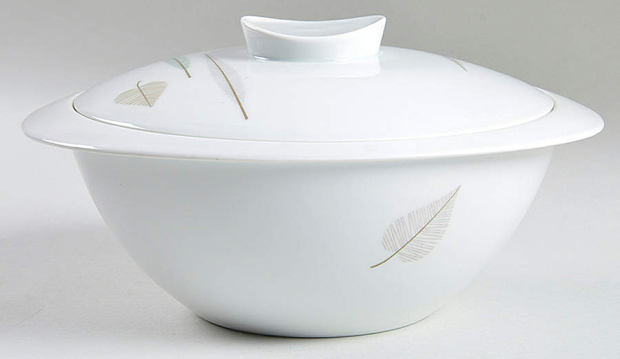 THO350 Round Covered Vegetable by Thomas-1