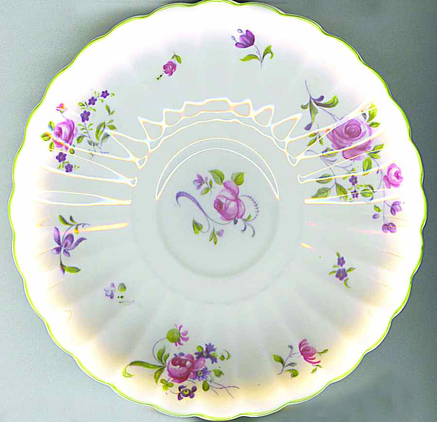 D2554 Saucer by Tuscan - Royal Tuscan-1