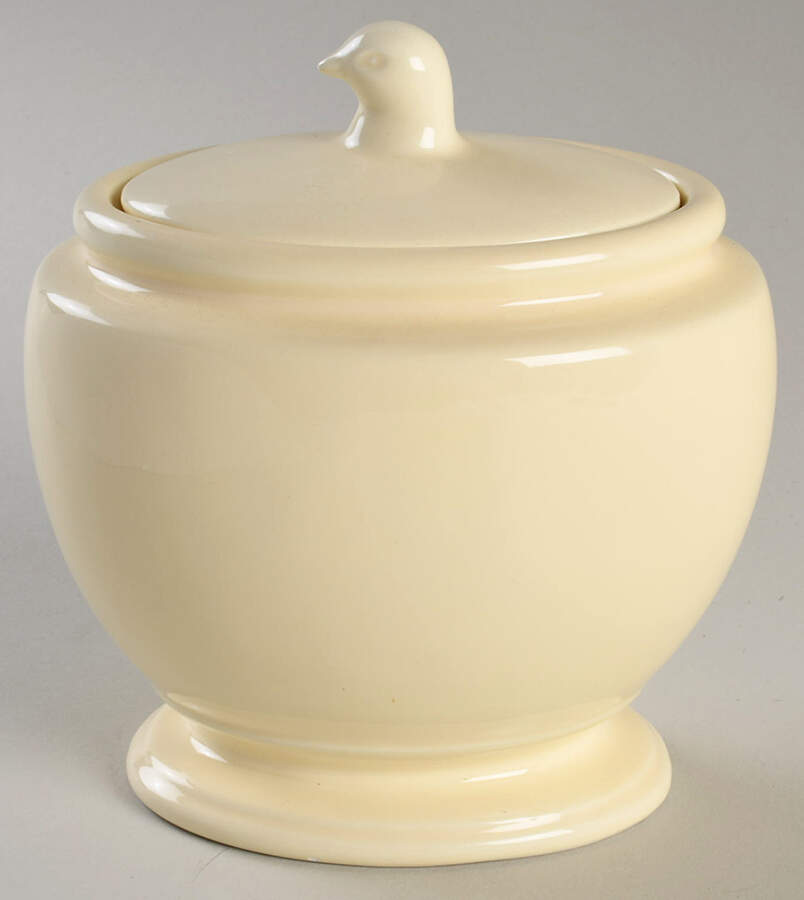 Clair Sugar Bowl & Lid by Thomas O'Brien-1