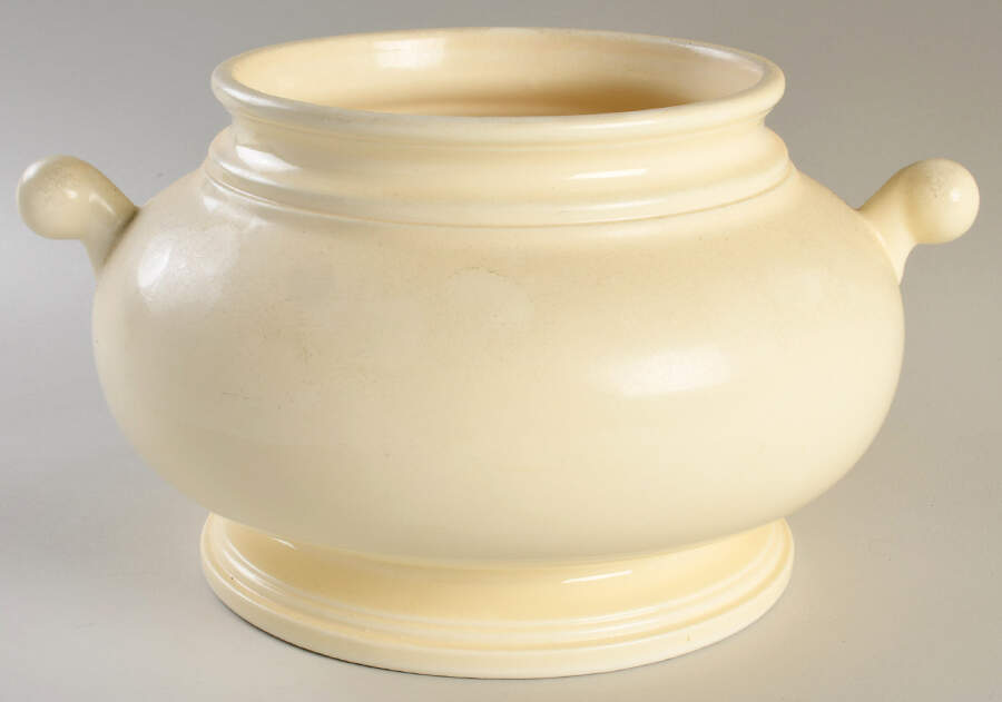 Clair Tureen No Lid by Thomas O'Brien-1