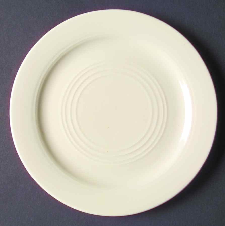 Clair Dessert/Pie Plate by Thomas O'Brien-1