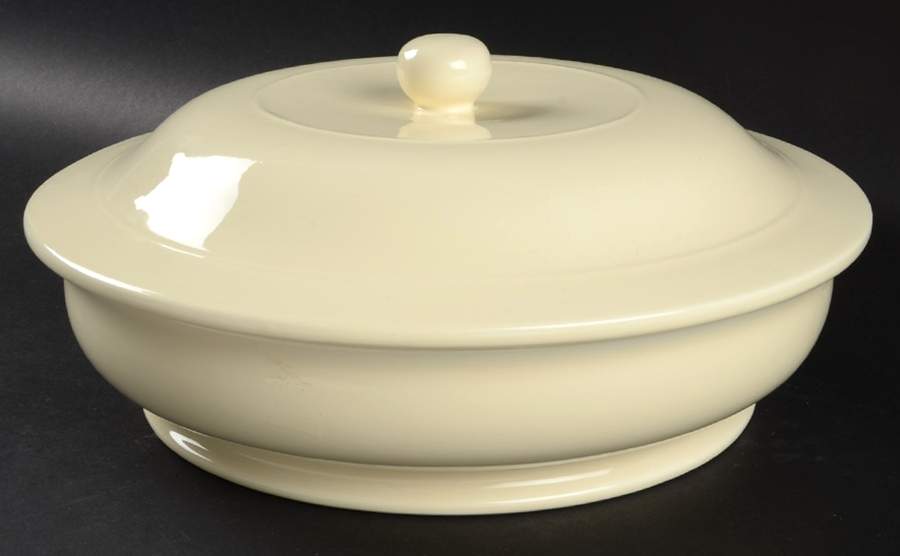 Clair 3 Quart Round Covered Casserole by Thomas O'Brien-1