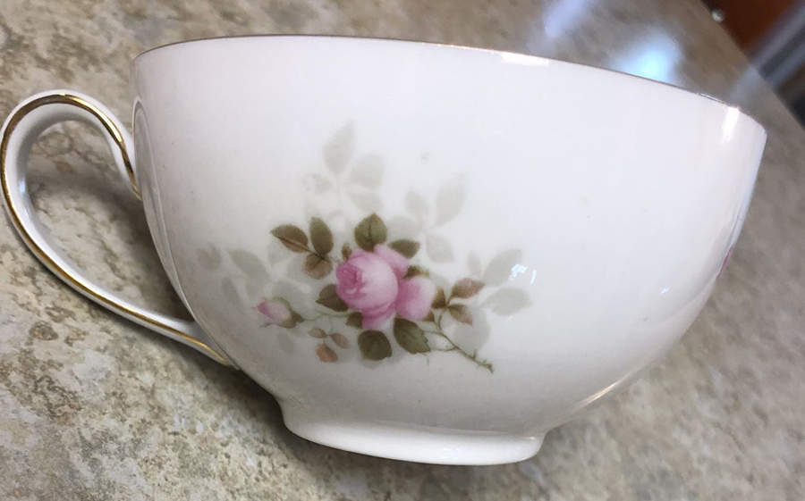 TIR416 Footed Cup by Tirschenreuth-1
