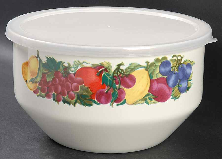 Eden 8" Metal Bowl W/Plastic Lid by Tabletops Unlimited-1