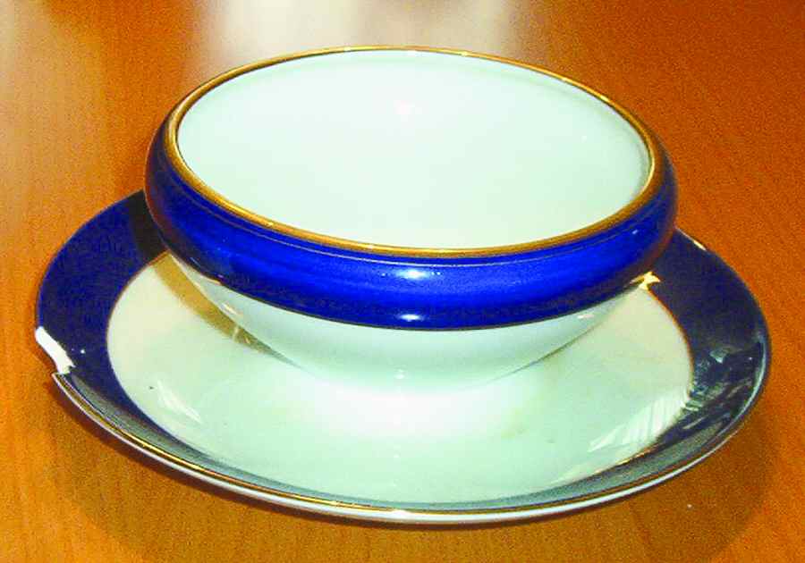 7210 Gravy Boat with Attached Underplate by Taihei-1