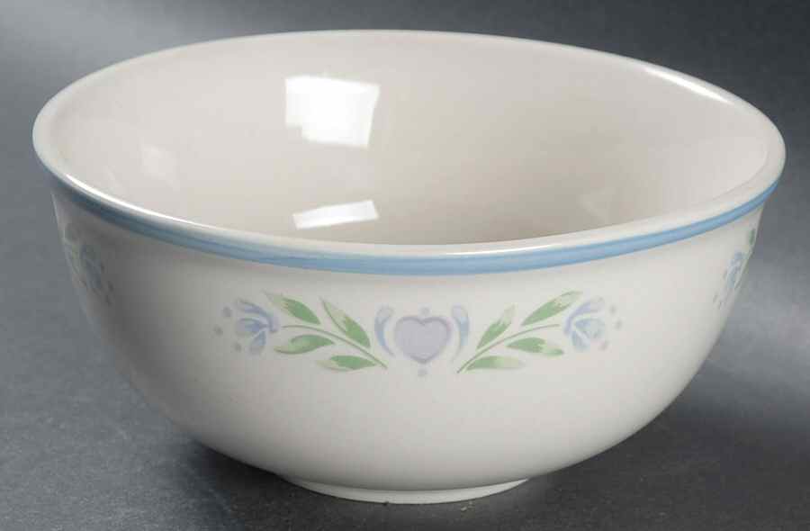 Laurel Heart (Coupe) Coupe Soup Bowl by Tienshan-1
