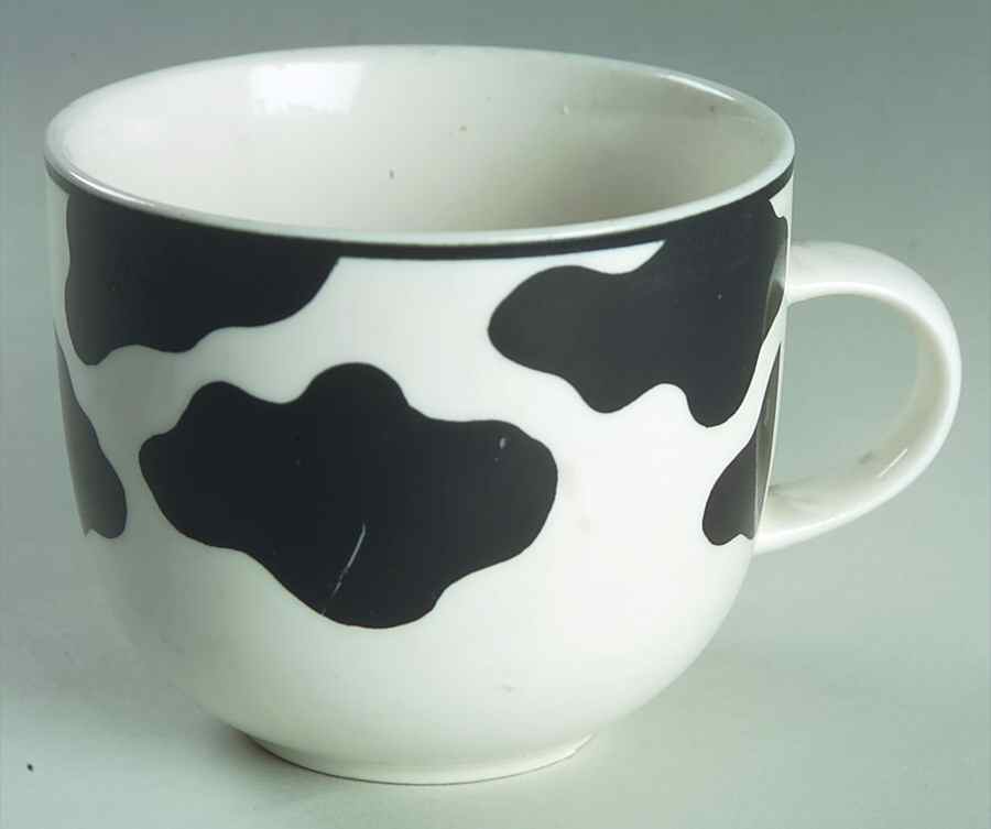 Spotted Cow (Cream) Flat Cup by Tienshan-1