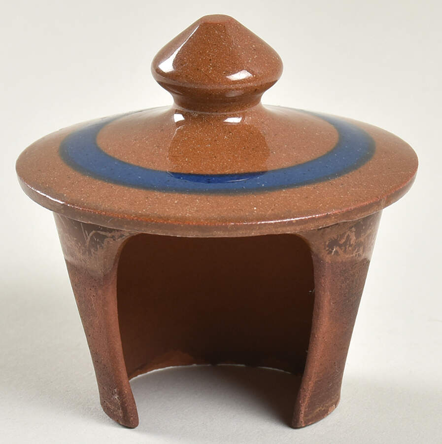 Motto Ware (Cottage) Lid for Hot Water Jug by Torquay Pottery-1