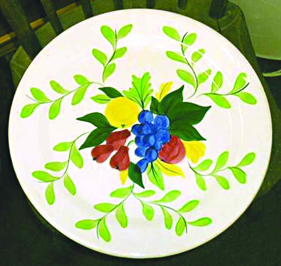 TST858 Dinner Plate by Taylor, Smith & Taylor (Ts&T)-1