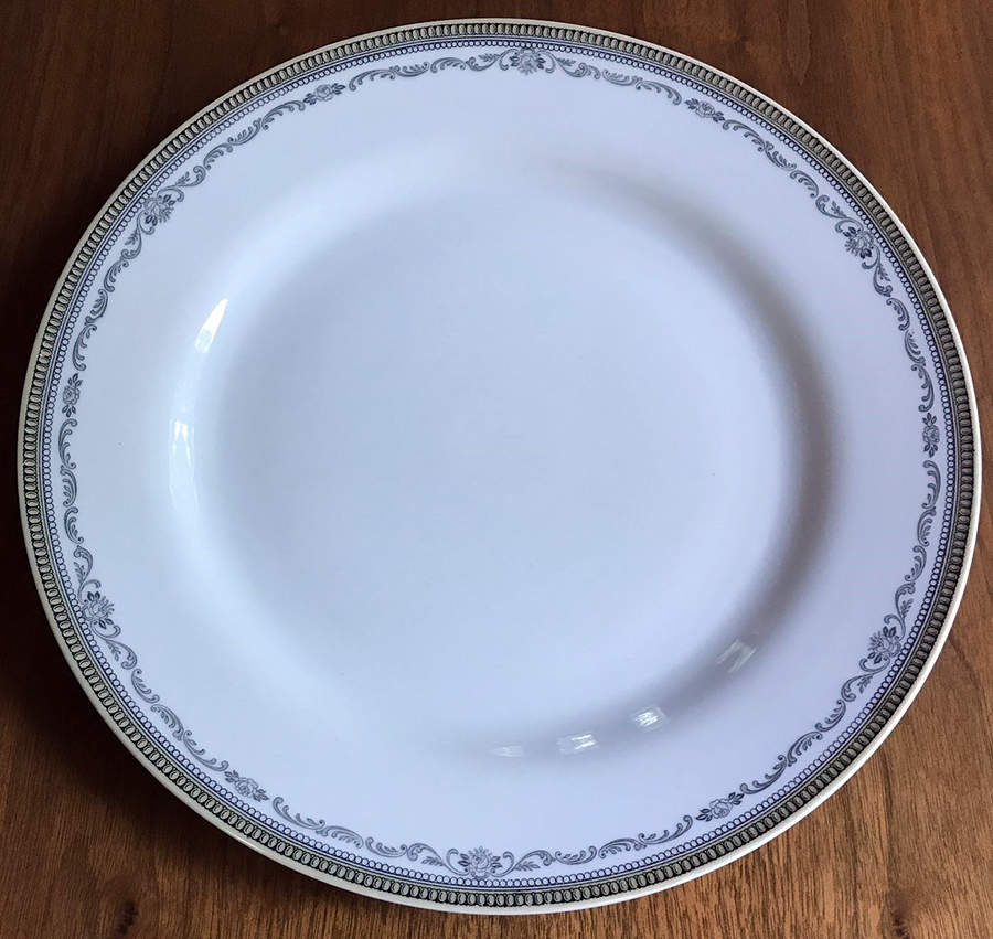 TIR426 Dinner Plate by Tirschenreuth-1
