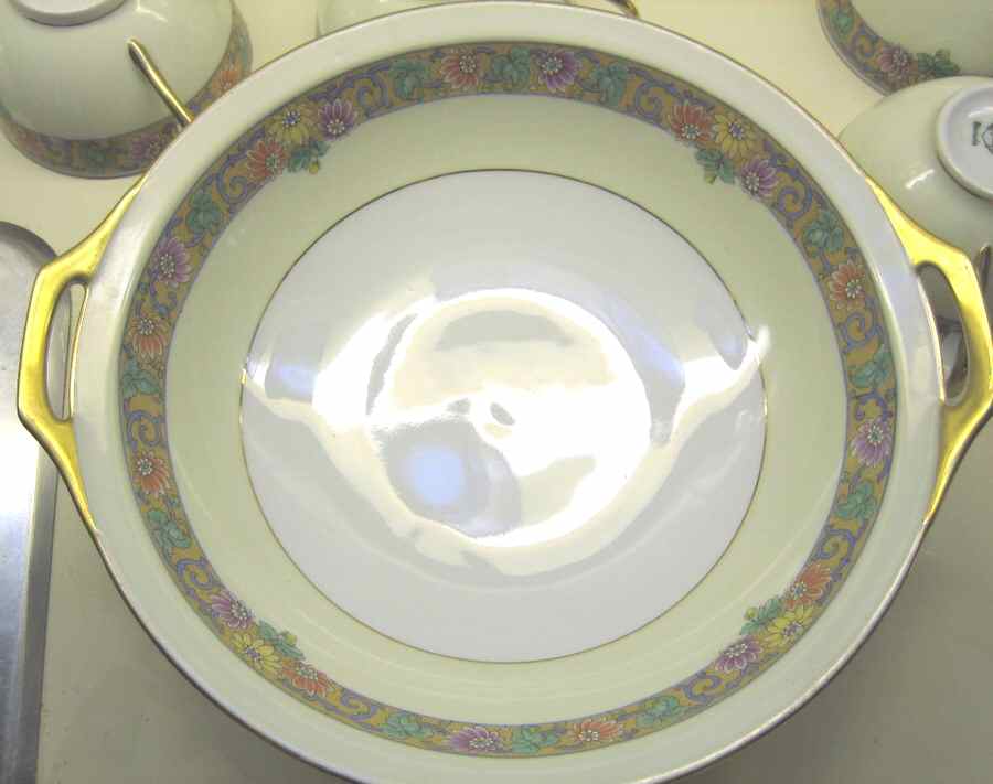 THO365 10" Round Vegetable Bowl by Thomas-1