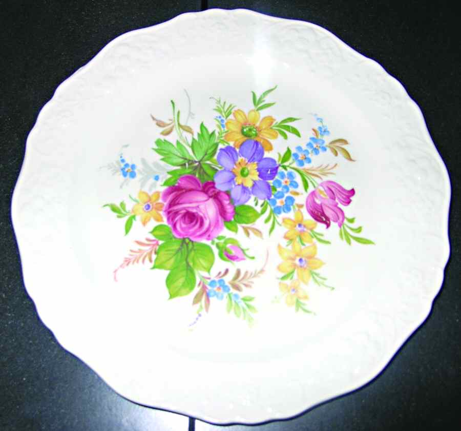 TST861 Dinner Plate by Taylor, Smith & Taylor (Ts&T)-1