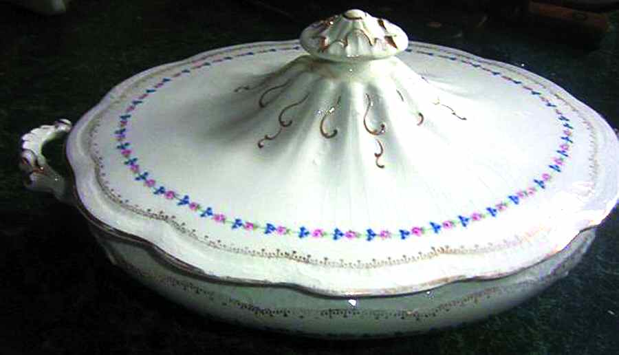 TST711 Oval Covered Vegetable by Taylor, Smith & Taylor (Ts&T)-1